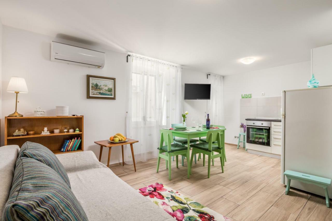 Adeona Apartments リエカ エクステリア 写真
