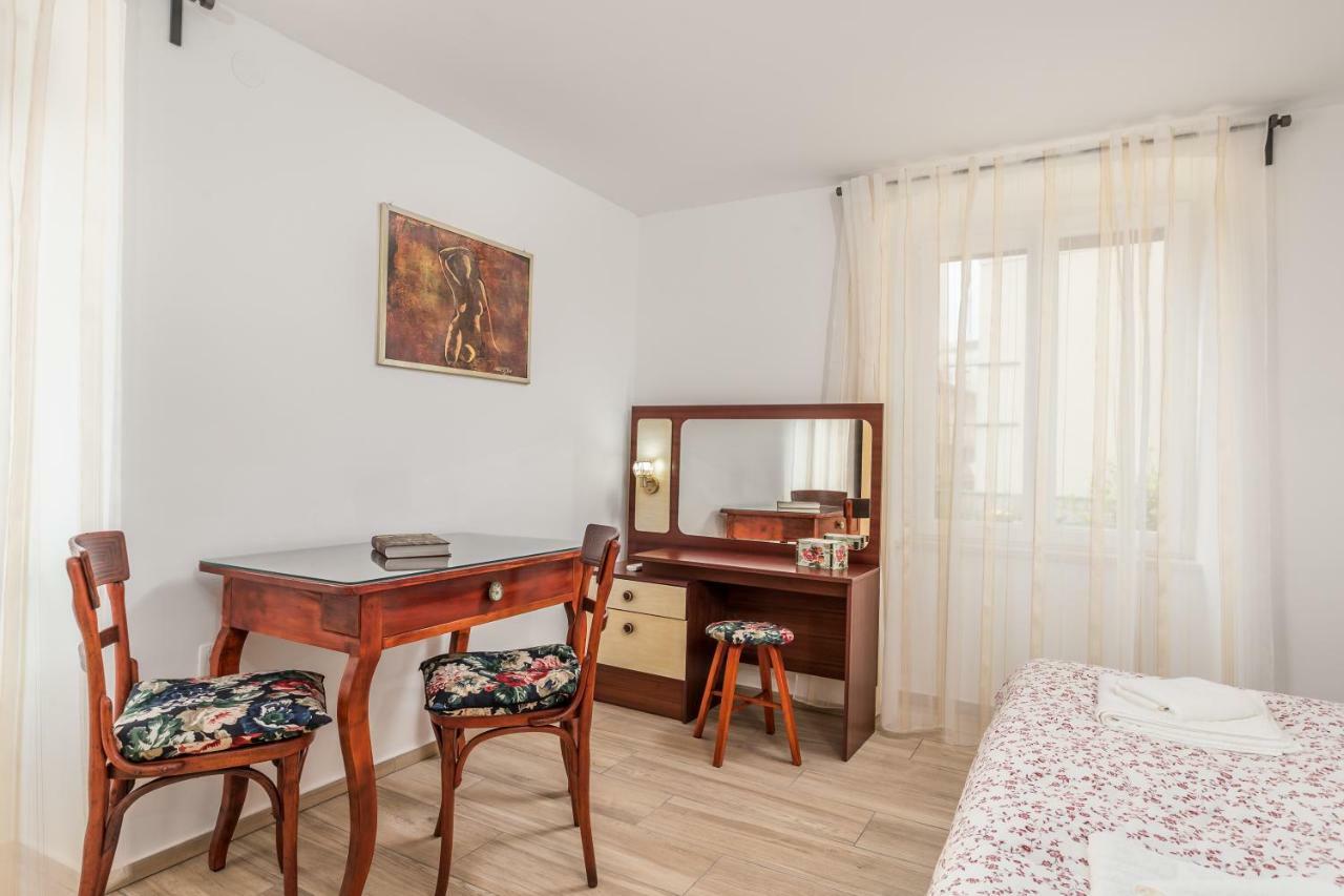 Adeona Apartments リエカ エクステリア 写真