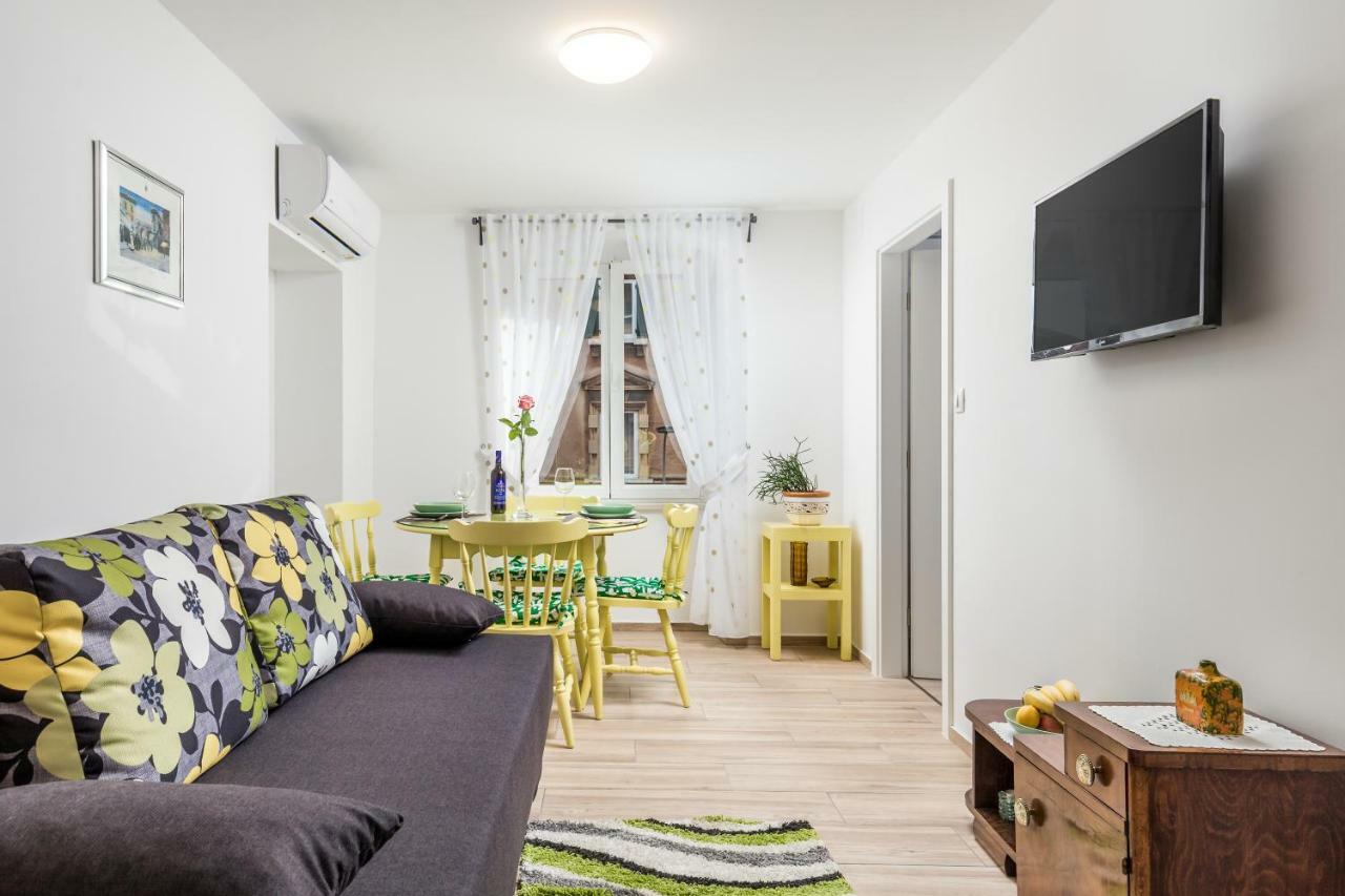 Adeona Apartments リエカ エクステリア 写真