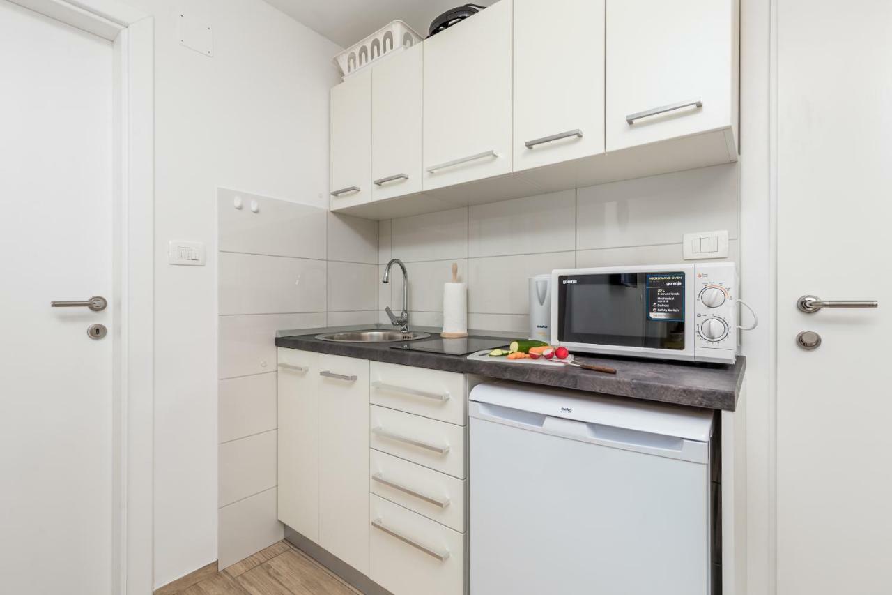 Adeona Apartments リエカ エクステリア 写真